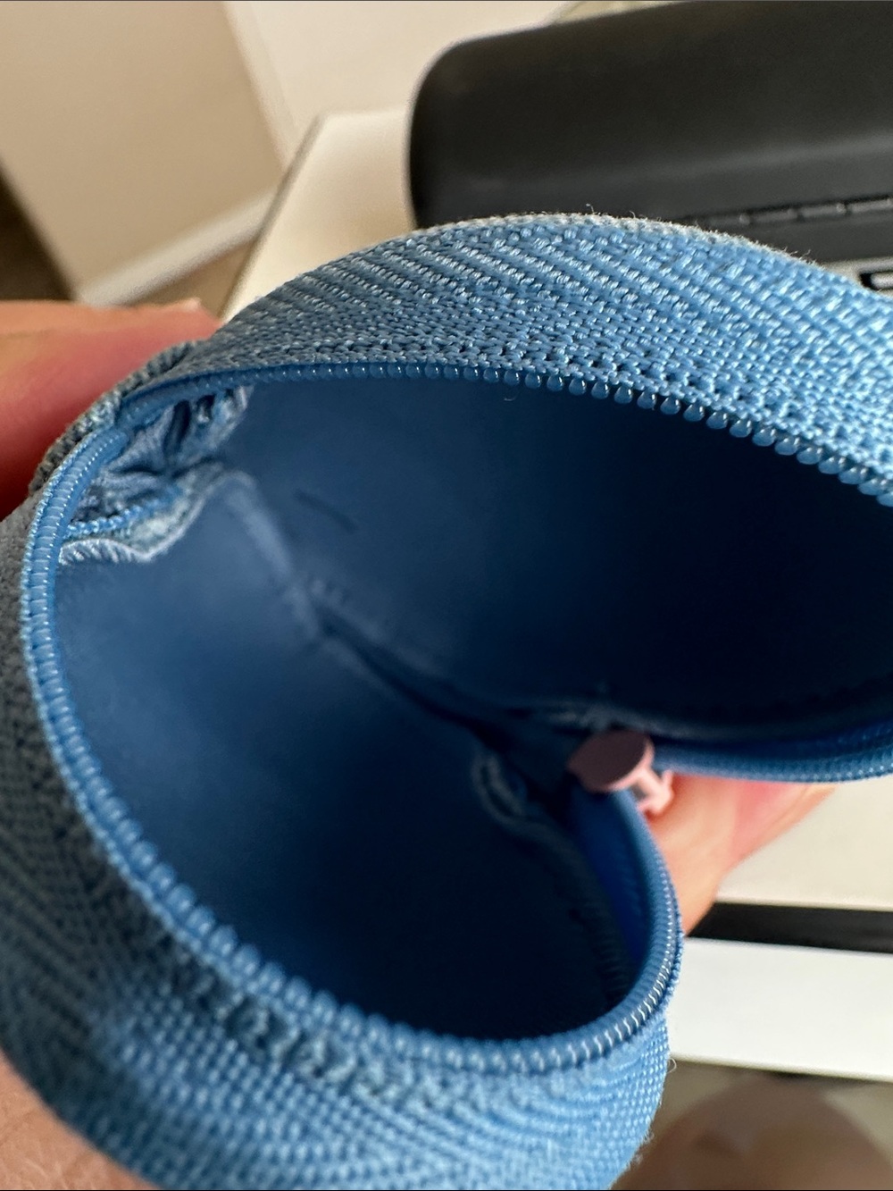 CHANEL La Crème Main Denim Pouch in Light Blue with Pink Accents - Picture 3 of 4
